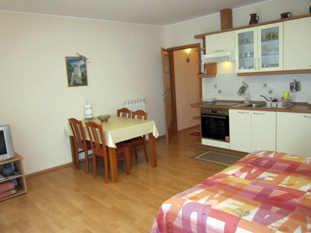 Apartments Tomisic Koper Exterior foto
